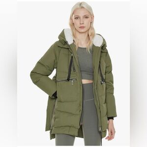 Orolay jacket size small